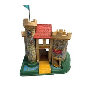 Vintage 1974 Fisher-Price Little People #993 Family Castle ** Castle Only **